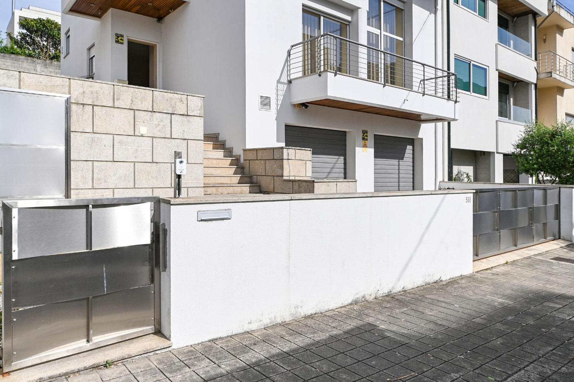 Rio In Porto Apartment Rio Tinto Exterior photo